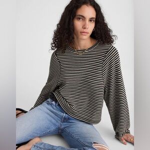 Madewell NWT Striped Curved Long-Sleeve Tee Size Large in Black White Stripe